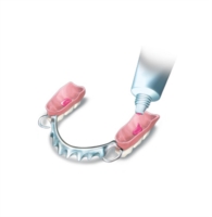 Polident Linea Protesi Dentali Imbattibile Lunga Tenuta Crema Adesiva 40 g